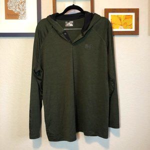 EUC Under Armour Hooded Heat Gear Top Green XL